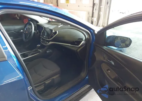 2018 Chevrolet Volt Lt z USA, uszkodzony, nr VIN 1G1RC6S53JU146244